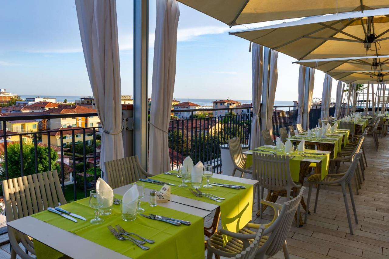 Hotel Nuova Sabrina Marina di Pietrasanta Esterno foto