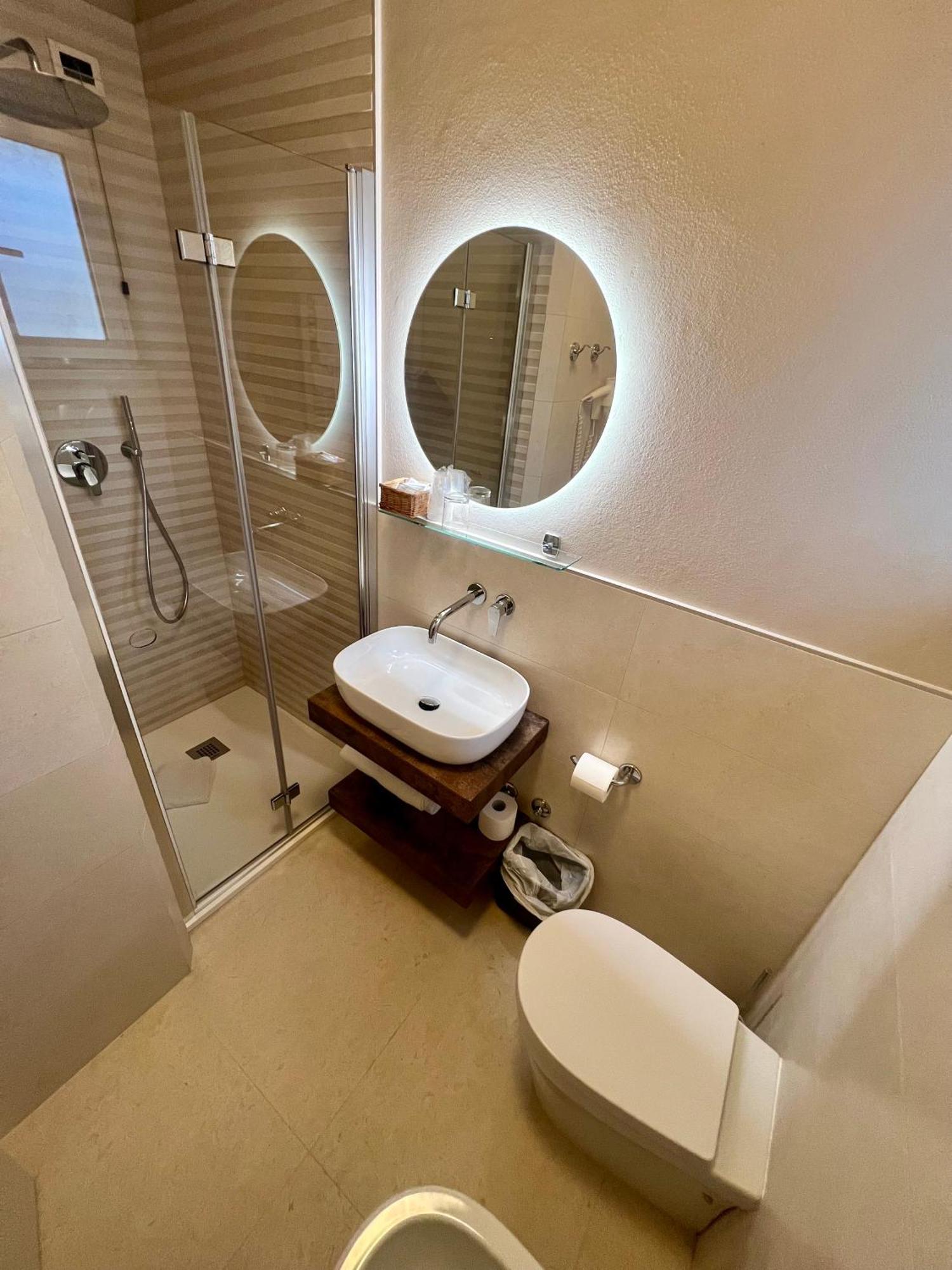 Hotel Nuova Sabrina Marina di Pietrasanta Esterno foto